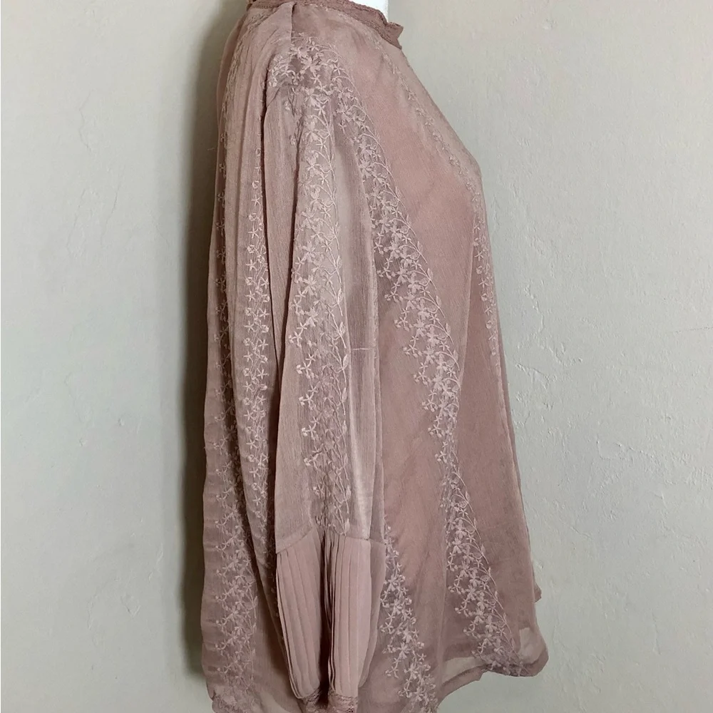 A DIP OF DARLING Victorian Blouse Dusty Rose Pink Embroidered 3/4 Sleeve SZ XL - Picture 3 of 14